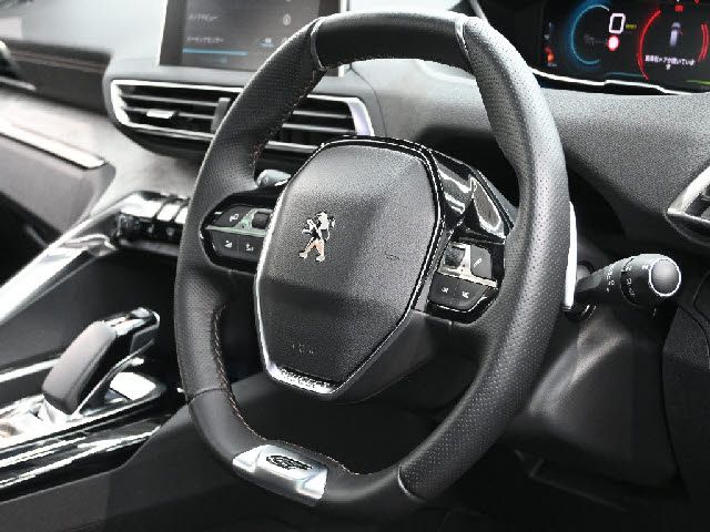 PEUGEOT PEUGEOT 3008 2025