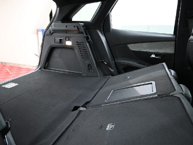 PEUGEOT PEUGEOT 3008 2025