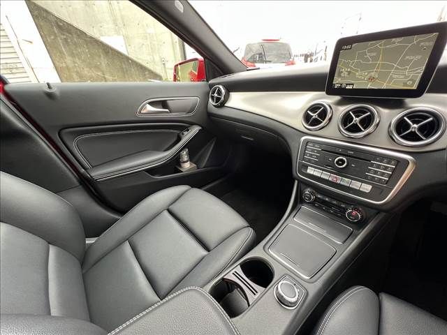 MERCEDES BENZ MERCEDES BENZ GLA class 2017