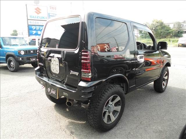 SUZUKI JIMNY 4WD 2011