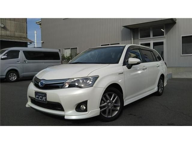 TOYOTA COROLLA FIELDER HYBRID 2014
