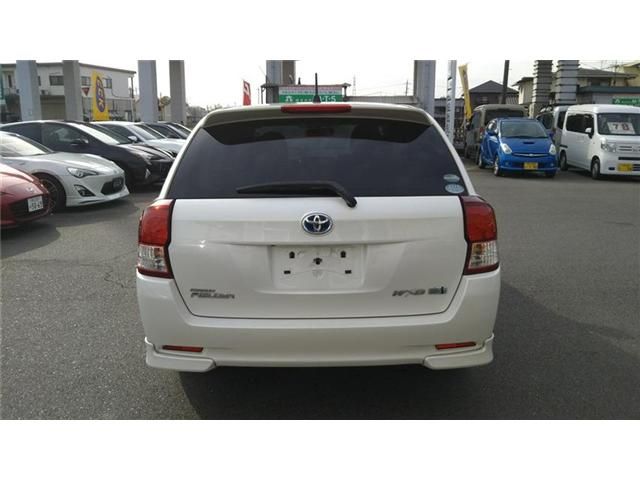 TOYOTA COROLLA FIELDER HYBRID 2014