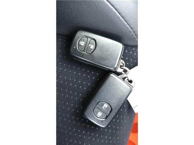 TOYOTA COROLLA FIELDER HYBRID 2014