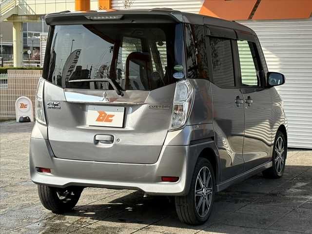 MITSUBISHI eK SPACE custom 2017