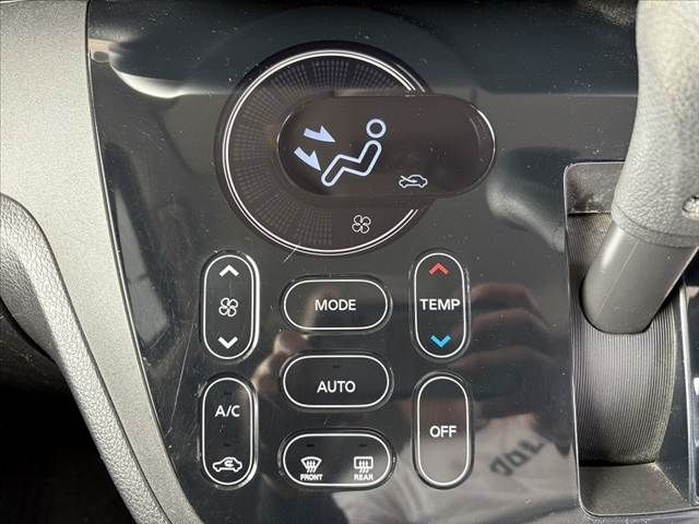 MITSUBISHI eK SPACE custom 2017