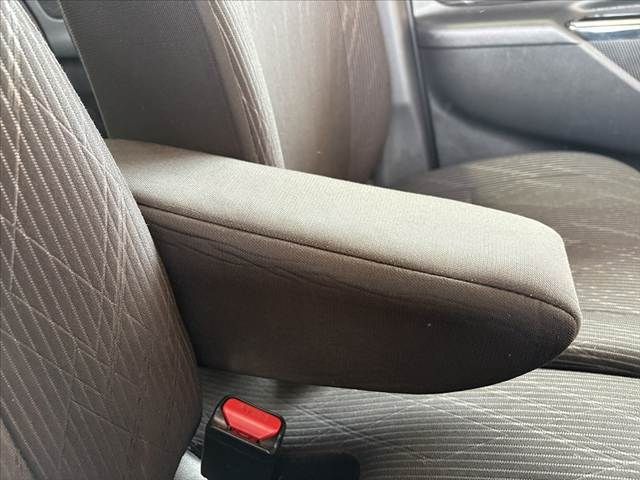 MITSUBISHI eK SPACE custom 2017