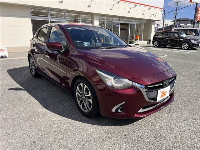 MAZDA DEMIO 2016