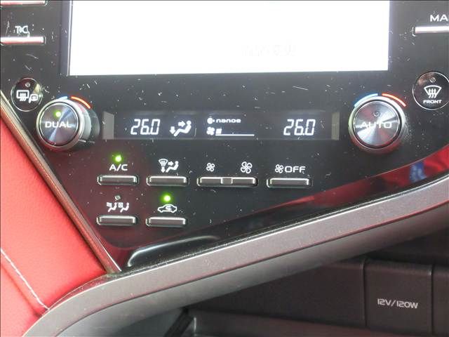 TOYOTA CAMRY HYBRID 2021