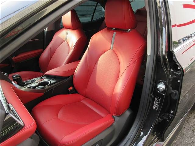 TOYOTA CAMRY HYBRID 2021