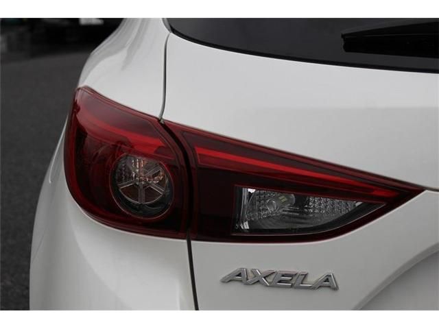 MAZDA AXELA SPORTS 2016