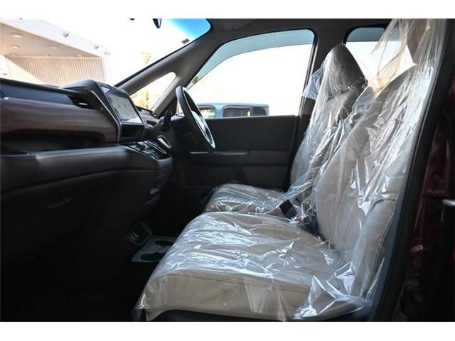 HONDA FREED HYBRID 2024