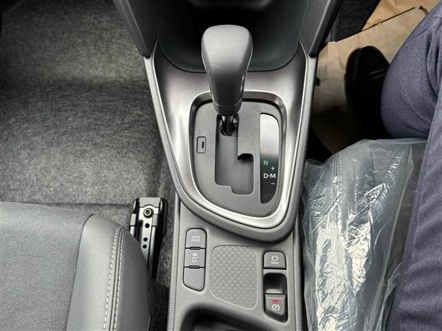 TOYOTA YARIS CROSS 2025