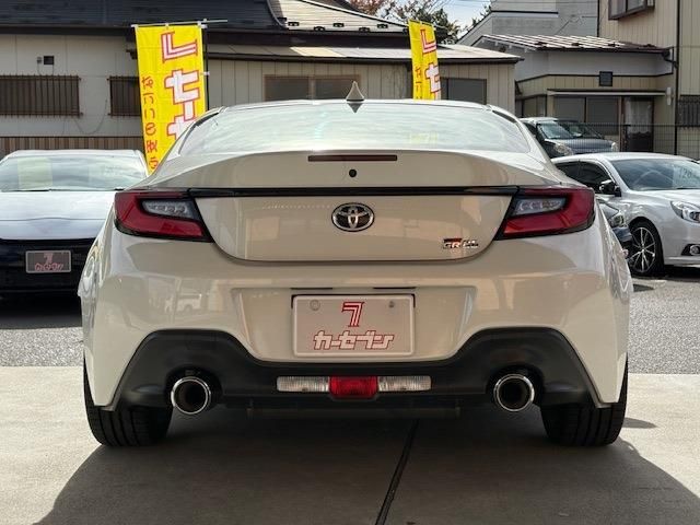 TOYOTA GR86 2022