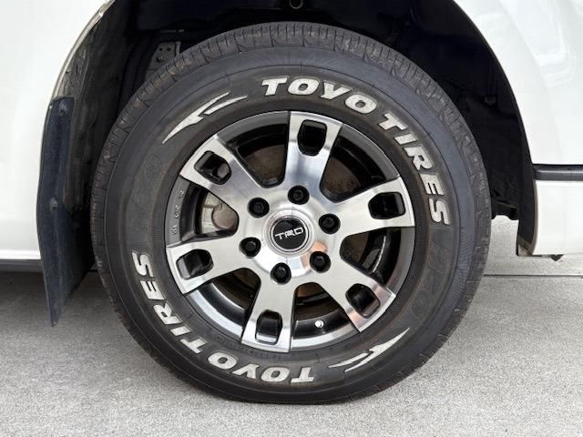 TOYOTA HIACE van 4WD 2022