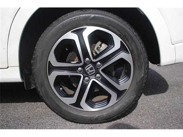 HONDA VEZEL HYBRID 2013