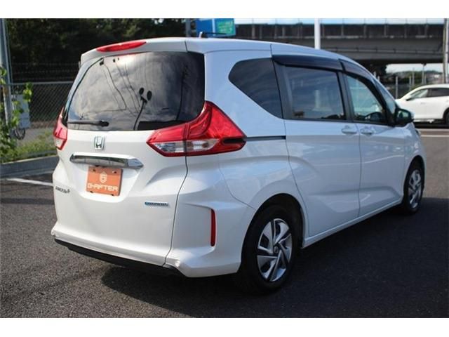 HONDA FREED plus HYBRID 2024