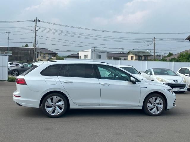 VOLKSWAGEN VOLKSWAGEN GOLF VARIANT 2023