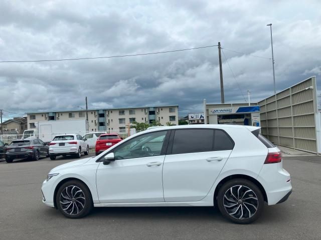 VOLKSWAGEN VOLKSWAGEN GOLF 2023