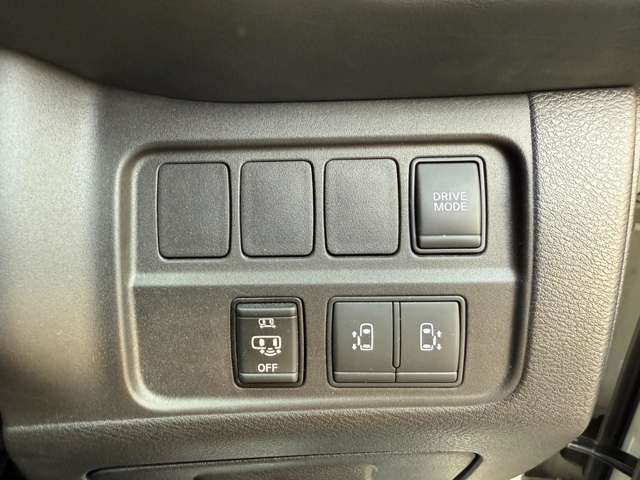 NISSAN SERENA  WG 2018