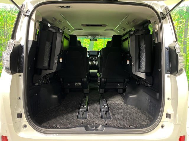 TOYOTA VELLFIRE 4WD 2015