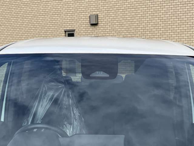 TOYOTA VOXY HYBRID 2023