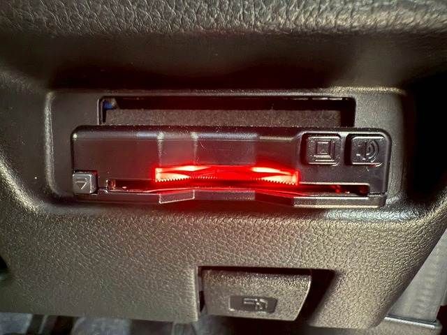 SUZUKI Spacia GEAR 2023