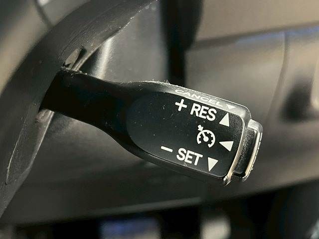 TOYOTA HARRIER 2WD 2014