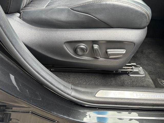 TOYOTA HARRIER 2WD 2021