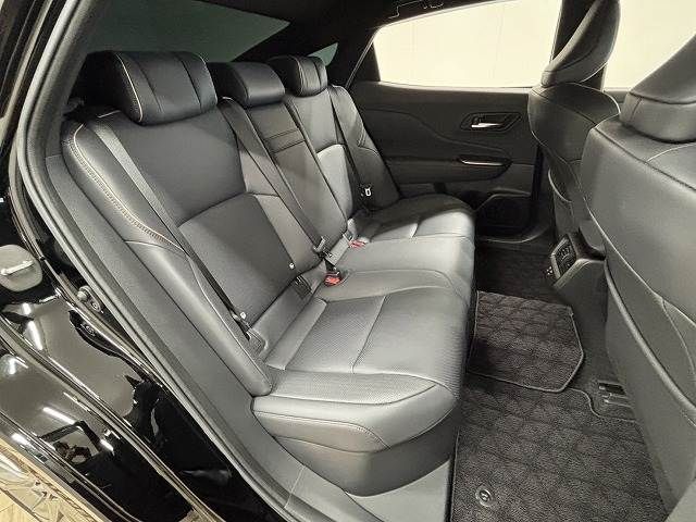 TOYOTA CROWN CROSSOVER 2023