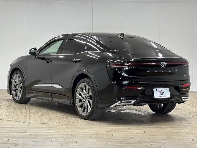 TOYOTA CROWN CROSSOVER 2023