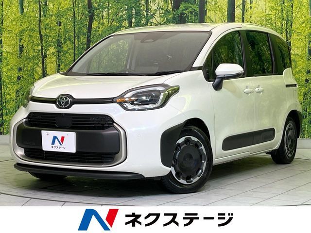 TOYOTA SIENTA HYBRID 2022