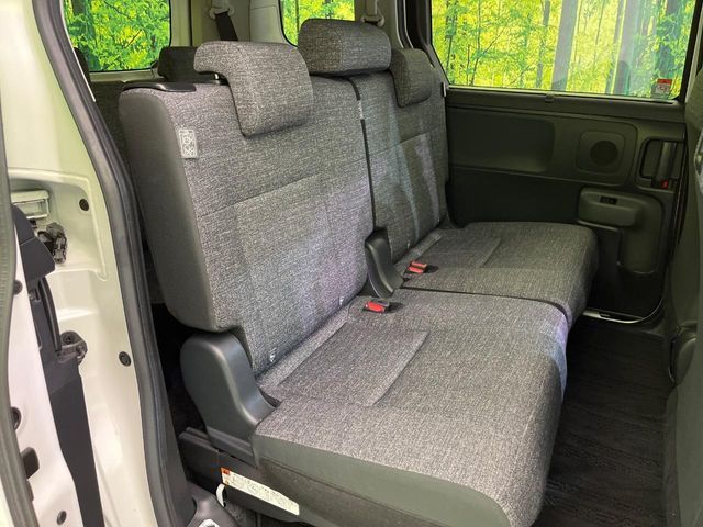 TOYOTA SIENTA HYBRID 2022