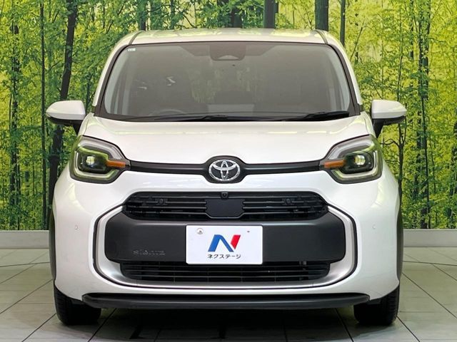 TOYOTA SIENTA HYBRID 2022