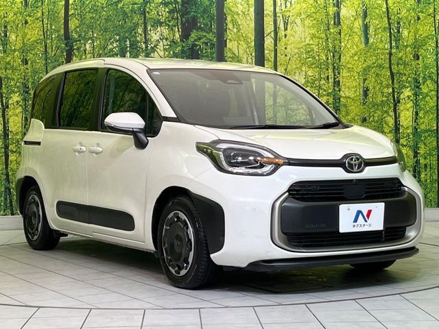 TOYOTA SIENTA HYBRID 2022
