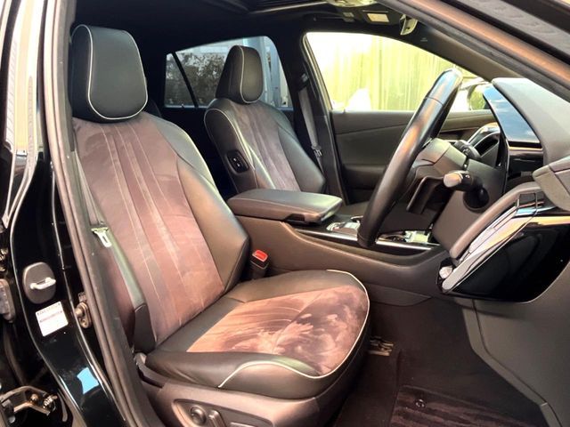 TOYOTA CROWN sedan hybrid 2019