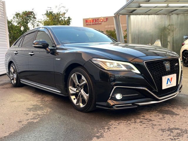 TOYOTA CROWN sedan hybrid 2019