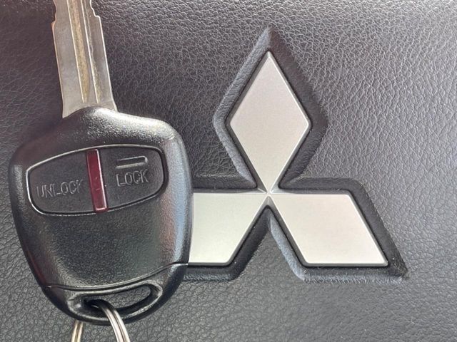 MITSUBISHI TOPPO 2009