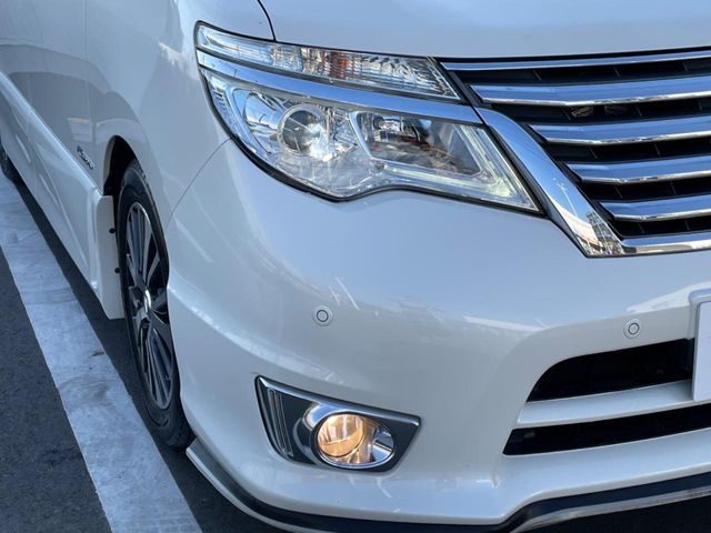 NISSAN SERENA  S-HYBRID 2014