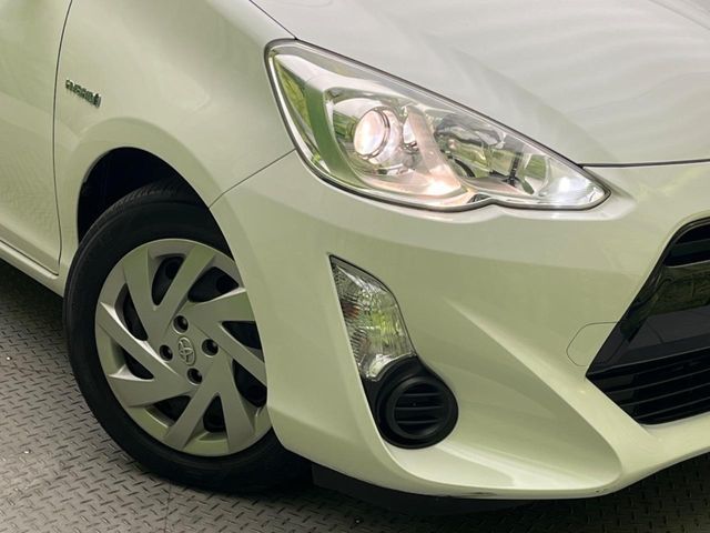 TOYOTA AQUA 2015