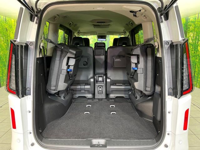 NISSAN SERENA  WG 2023