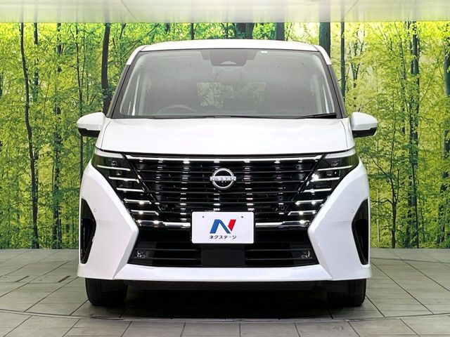 NISSAN SERENA  WG 2023