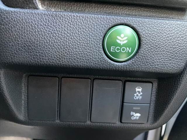 HONDA FIT HYBRID 2014