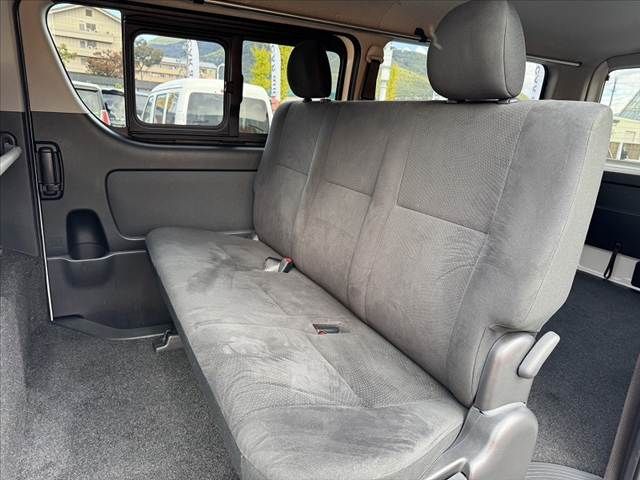 TOYOTA HIACE van 2WD 2018