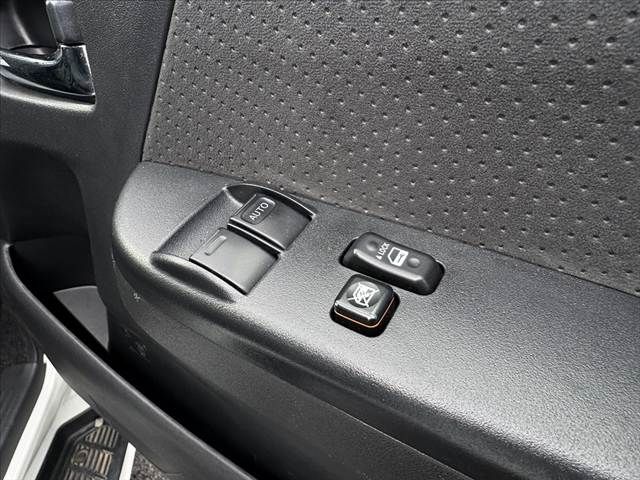 TOYOTA HIACE van 2WD 2018