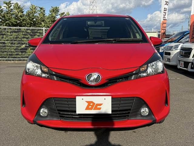 TOYOTA VITZ 2014