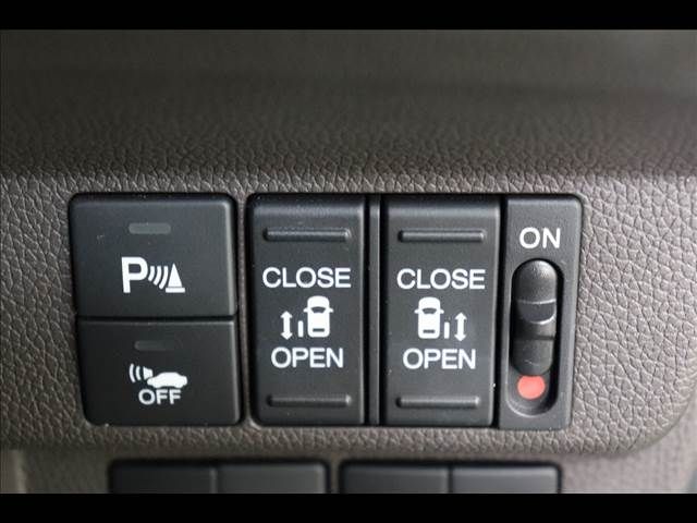 HONDA FREED HYBRID 2019