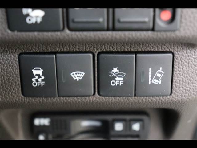 HONDA FREED HYBRID 2019