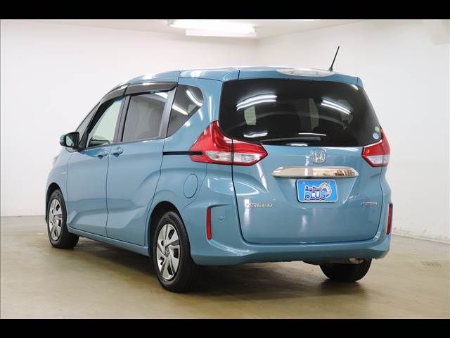 HONDA FREED HYBRID 2019