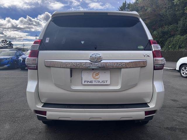 TOYOTA LANDCRUISER PRADO 2015