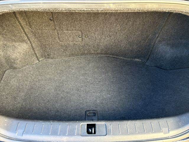 NISSAN FUGA HYBRID 2015